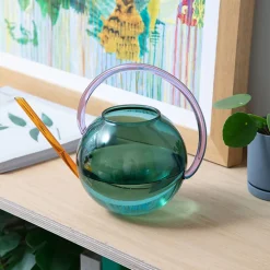 Arrosoir en verre