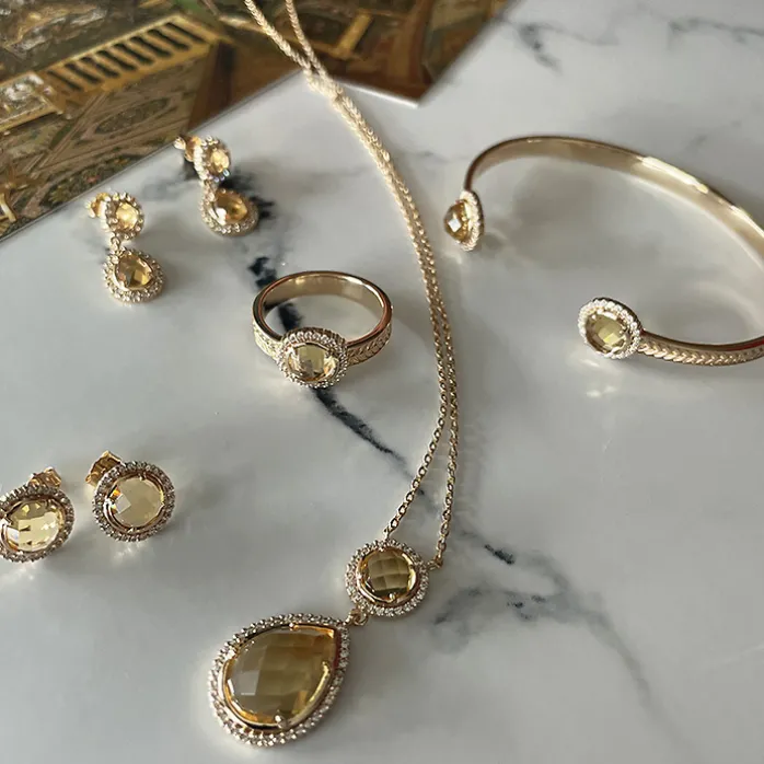 Boucles d'oreilles puces Hortense