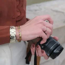 Bracelet jonc avec fermoir Roses - Château de Versailles
