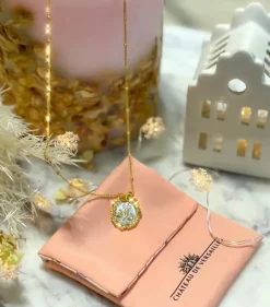 Collier Médaillon Marie-Antoinette - Les Néréides Paris