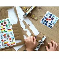 Kit créatif 6 avions à construire + Stickers