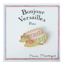 Pin's Bonjour Versailles Escarpins