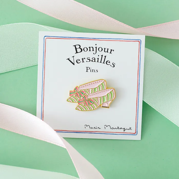 Pin's Bonjour Versailles Escarpins