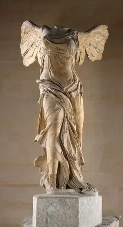 Victoire de Samothrace (panneaux aluminium)